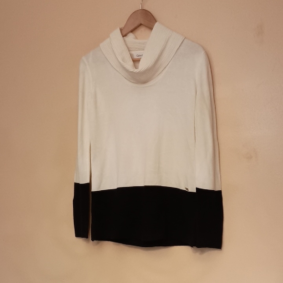 Calvin Klein Sweaters - Calvin Klein White and Black Cowl Neck Sweater, Sz M